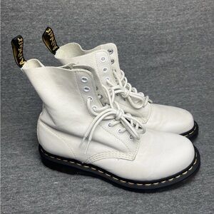 Women’s Dr. Martens 1460 Pascal Virginia Leather Boots Size 8 In Optical White